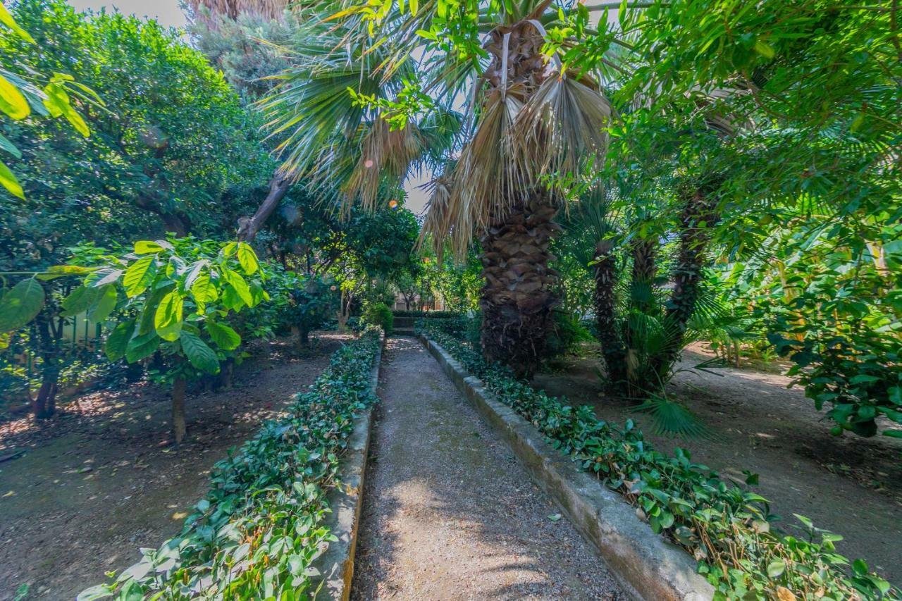 Villa Mezzarancia Palermo Kültér fotó